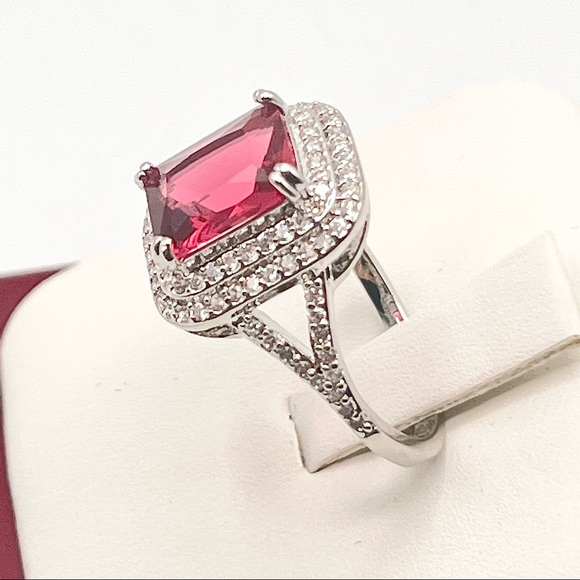 Ruby in Silver Setting Ring - Picture 3 of 5